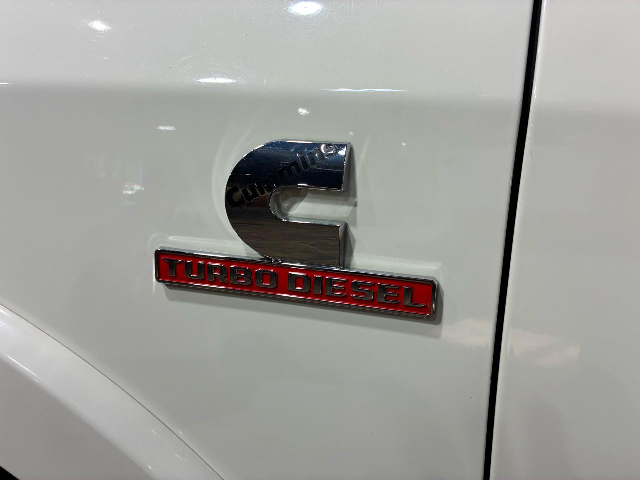 RAM 2500 Limited 4x4 Crew Cab 6'4" Box 2019
