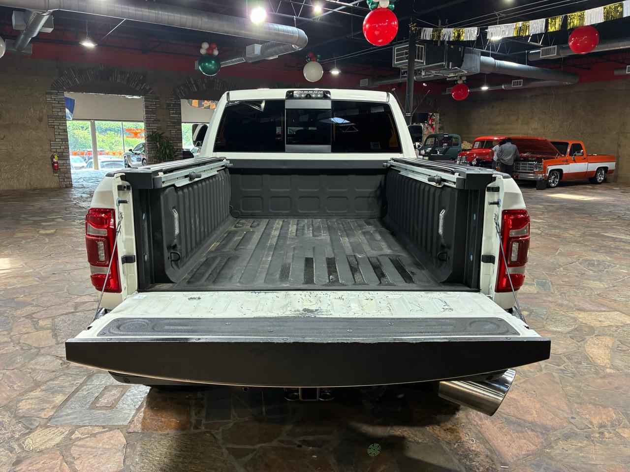 RAM 2500 Limited 4x4 Crew Cab 6'4" Box 2019