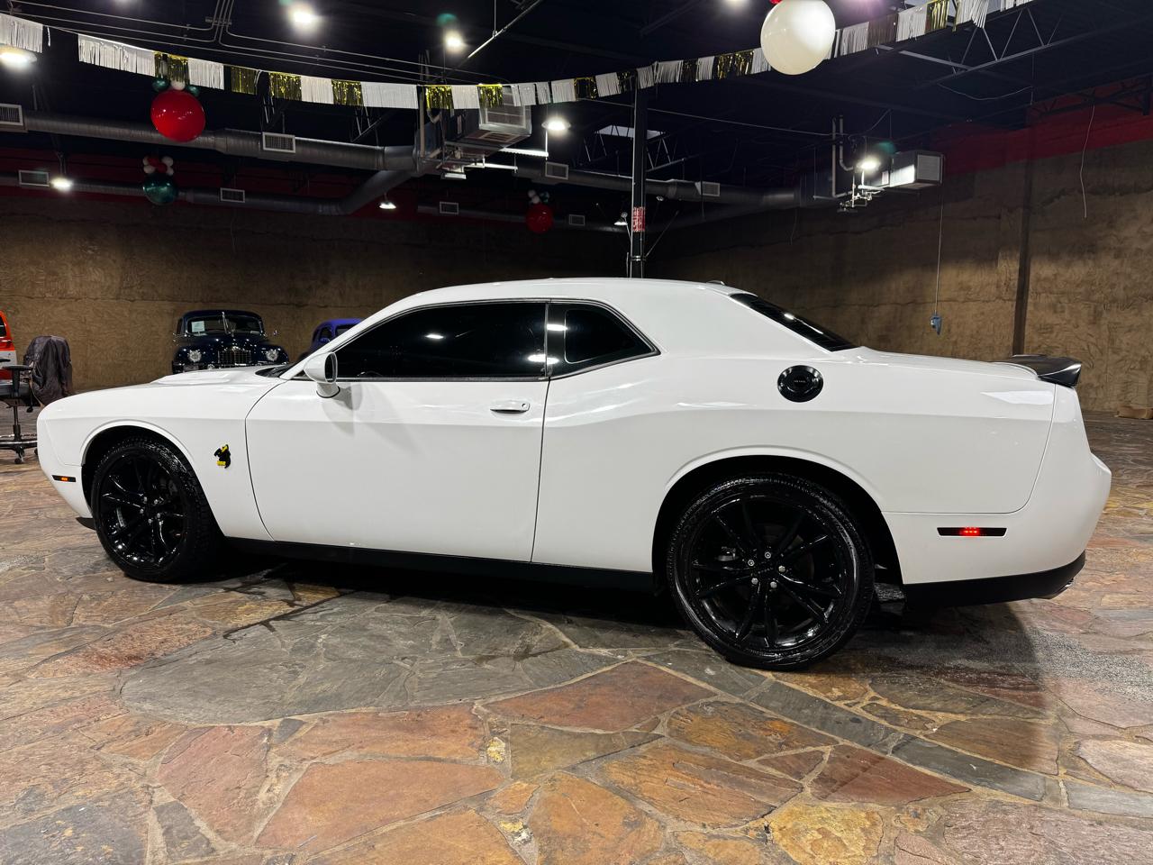 Dodge Challenger 2dr Cpe R/T 2016