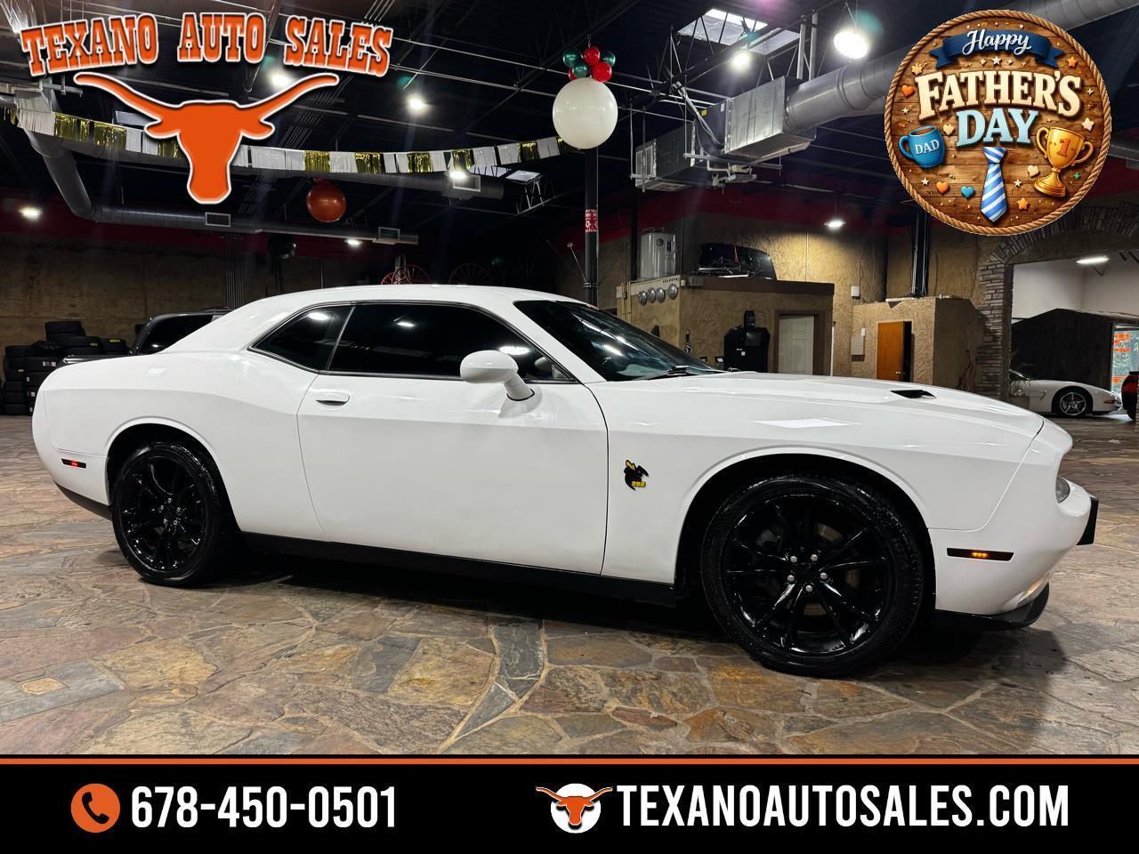Dodge Challenger 2dr Cpe R/T 2016