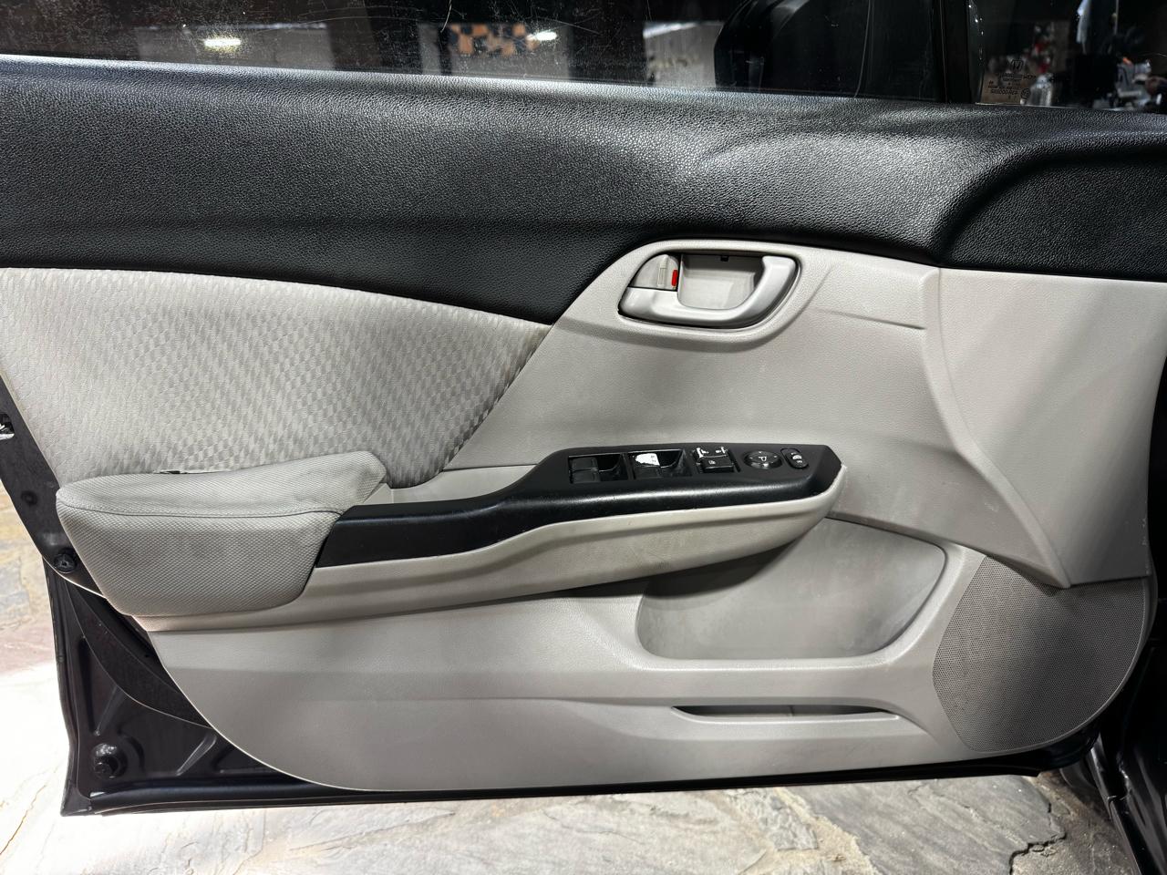 Honda Civic Sedan 4dr CVT LX 2014