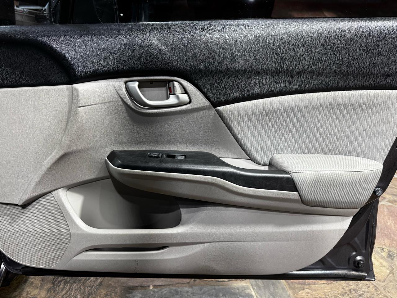 Honda Civic Sedan 4dr CVT LX 2014