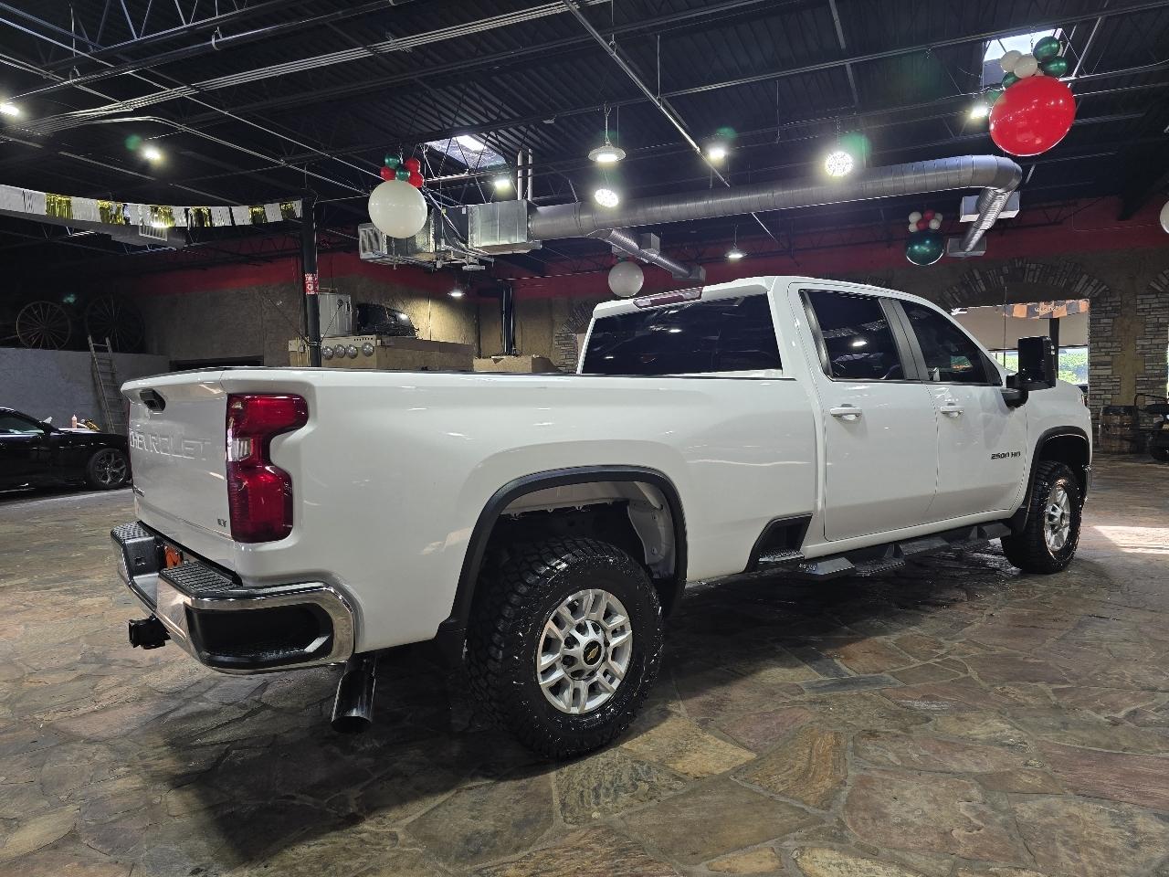 Chevrolet Silverado 2500HD 2WD Crew Cab 172" LT 2020