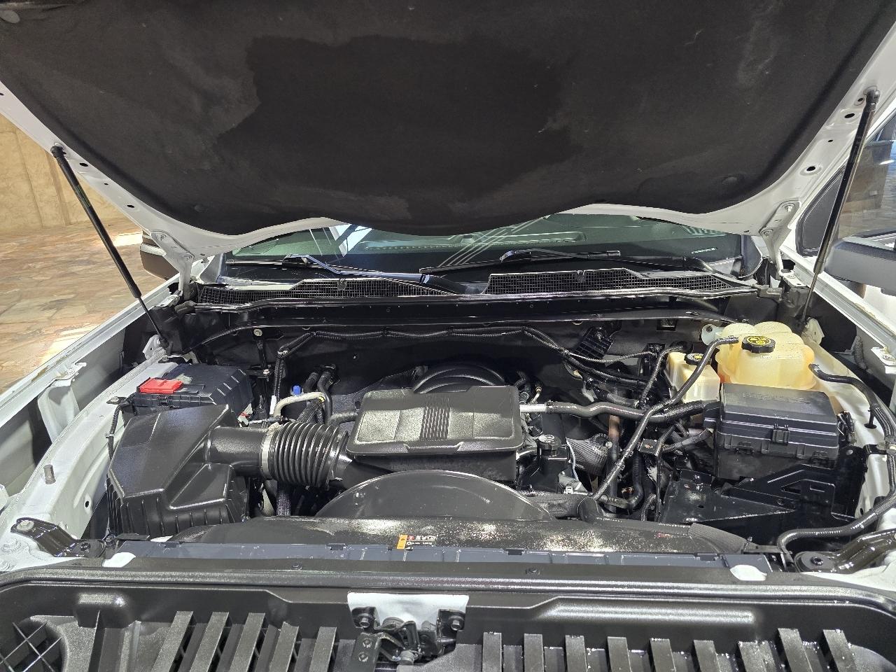 Chevrolet Silverado 2500HD 2WD Crew Cab 172" LT 2020