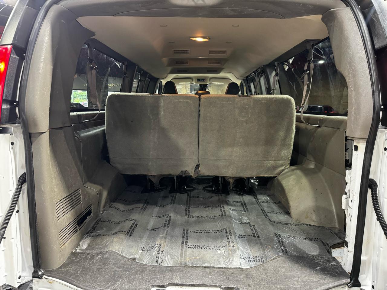 Chevrolet Express Passenger RWD 3500 155" LT 2019