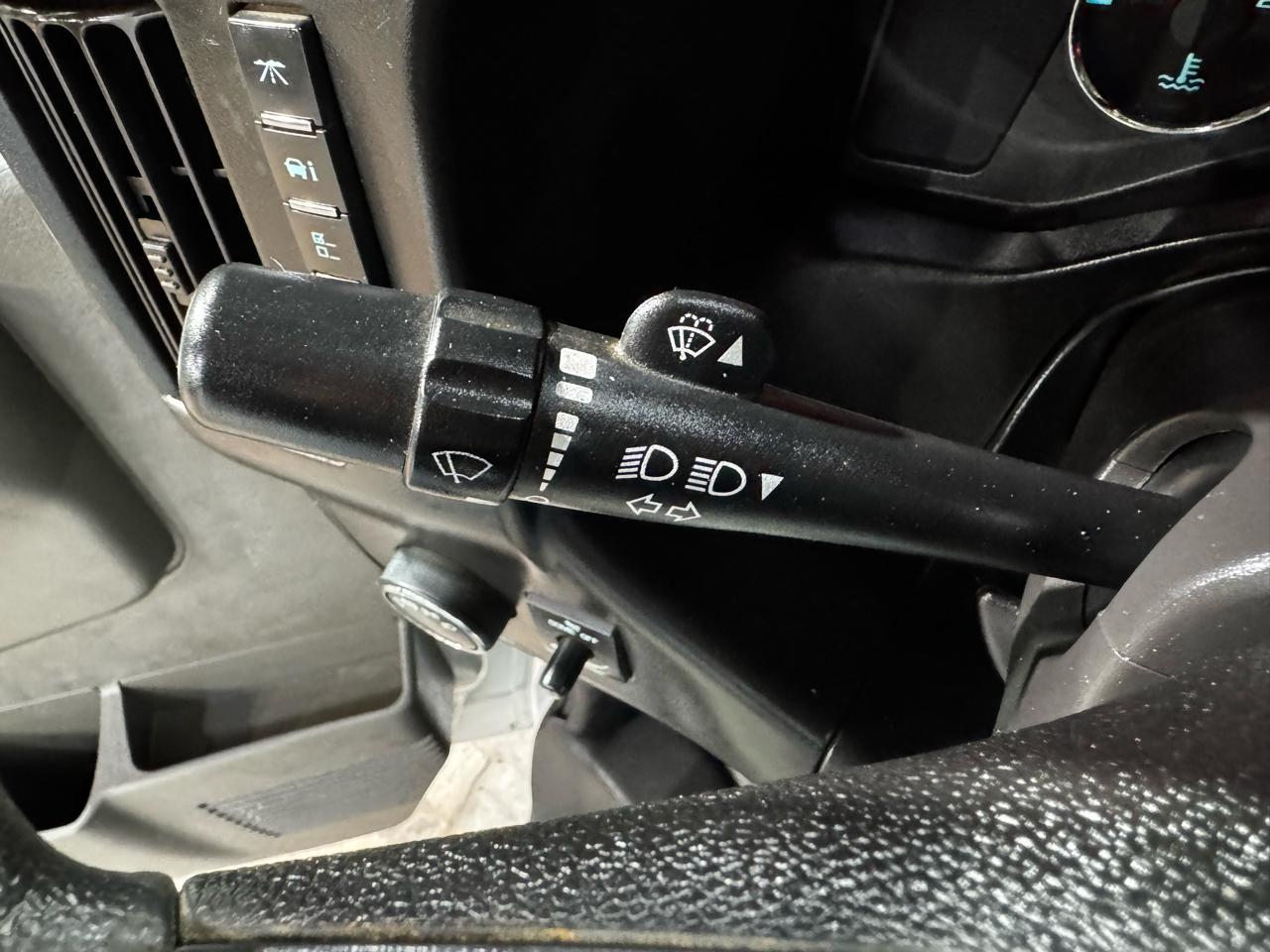 Chevrolet Express Passenger RWD 3500 155" LT 2019