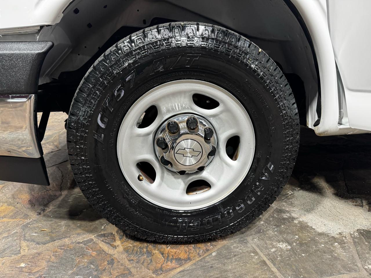 Chevrolet Express Passenger RWD 3500 155" LT 2019