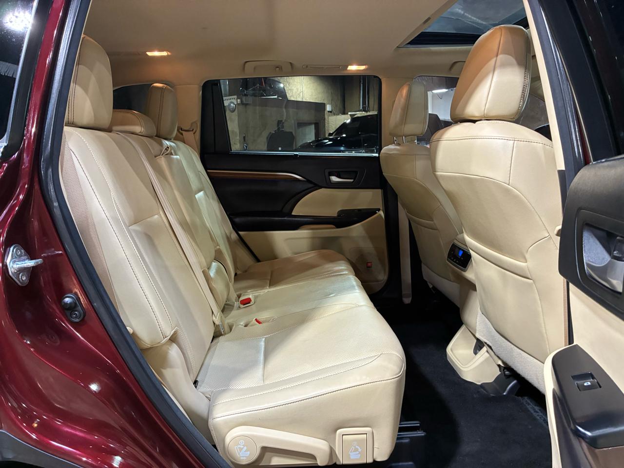 Toyota Highlander Limited V6 FWD (Natl) 2017