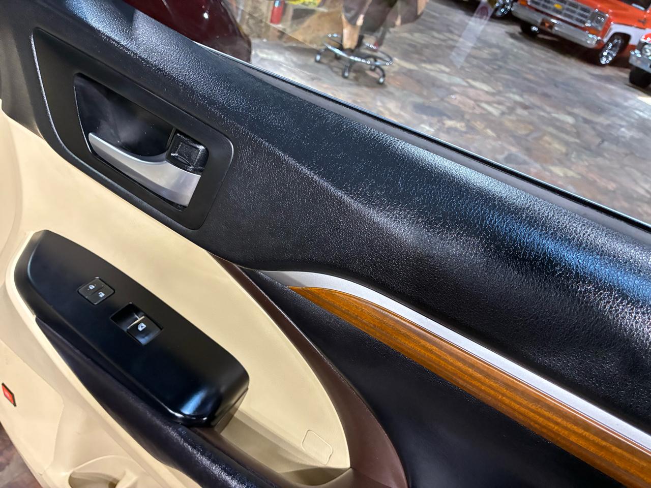 Toyota Highlander Limited V6 FWD (Natl) 2017