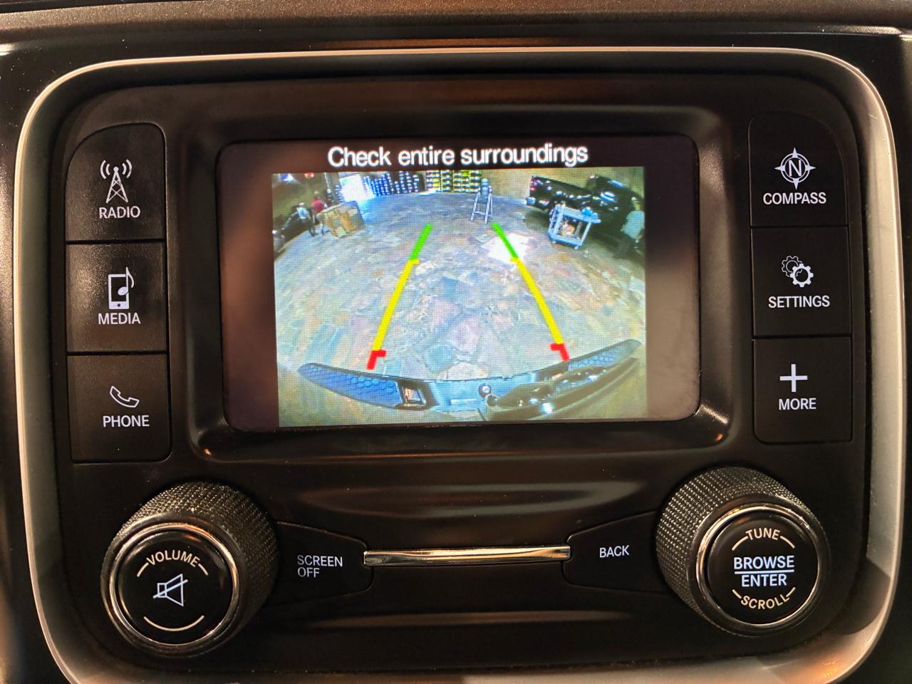 RAM 1500 Express 4x2 Crew Cab 5'7" Box 2018