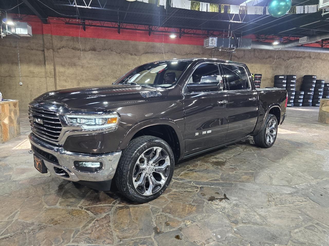 RAM 1500 Longhorn 4x4 Crew Cab 5'7" Box 2019