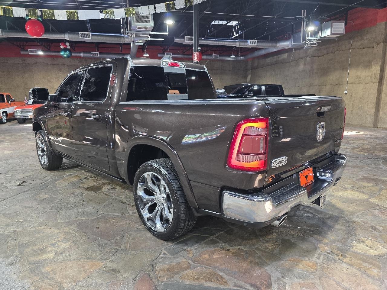 RAM 1500 Longhorn 4x4 Crew Cab 5'7" Box 2019
