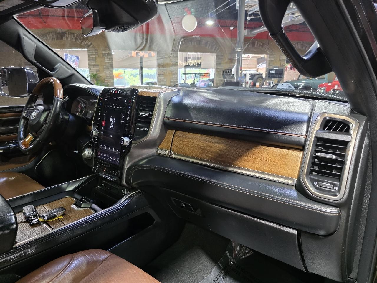 RAM 1500 Longhorn 4x4 Crew Cab 5'7" Box 2019