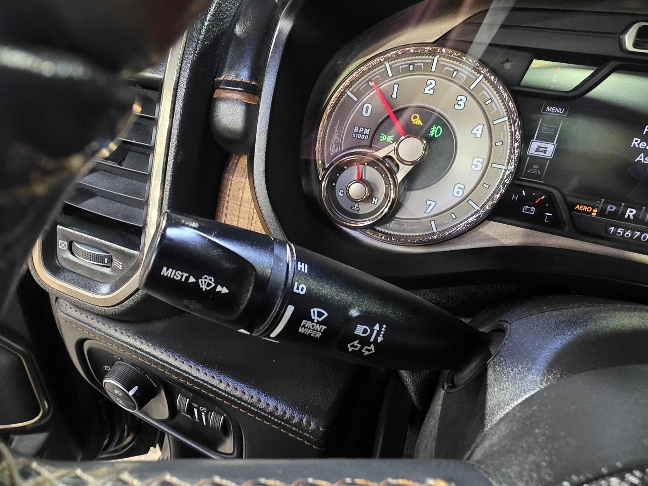 RAM 1500 Longhorn 4x4 Crew Cab 5'7" Box 2019