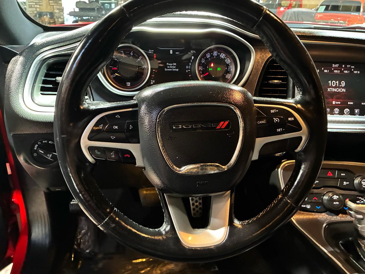 Dodge Challenger 2dr Cpe SXT Plus 2016