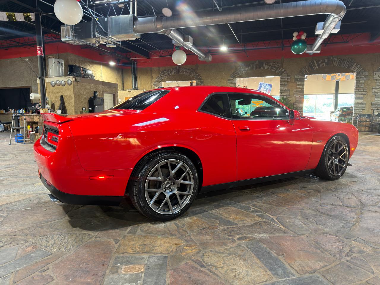 Dodge Challenger R/T RWD 2019