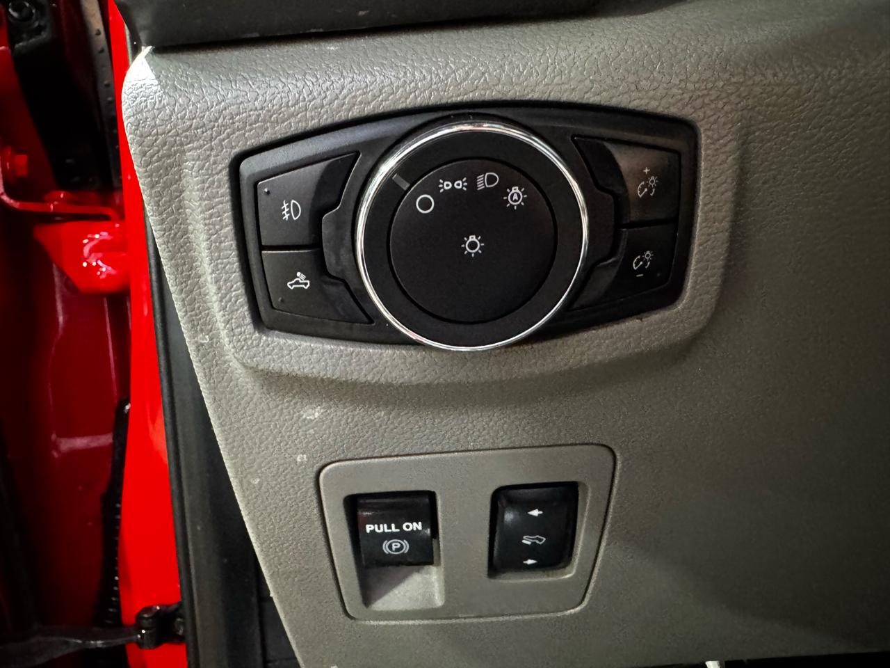 Ford F-150 XLT SuperCrew 5.5-ft. Bed 4WD 2019