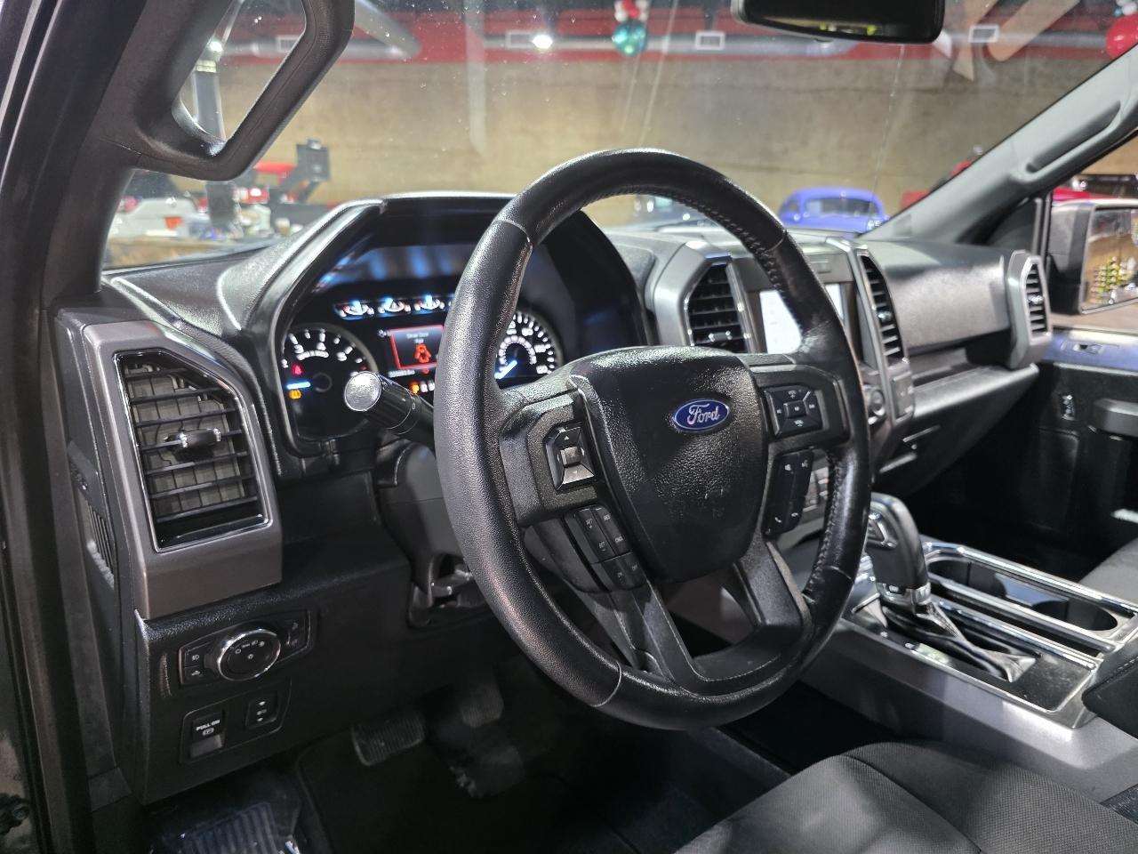 Ford F-150 2WD SuperCrew 157" XLT 2020