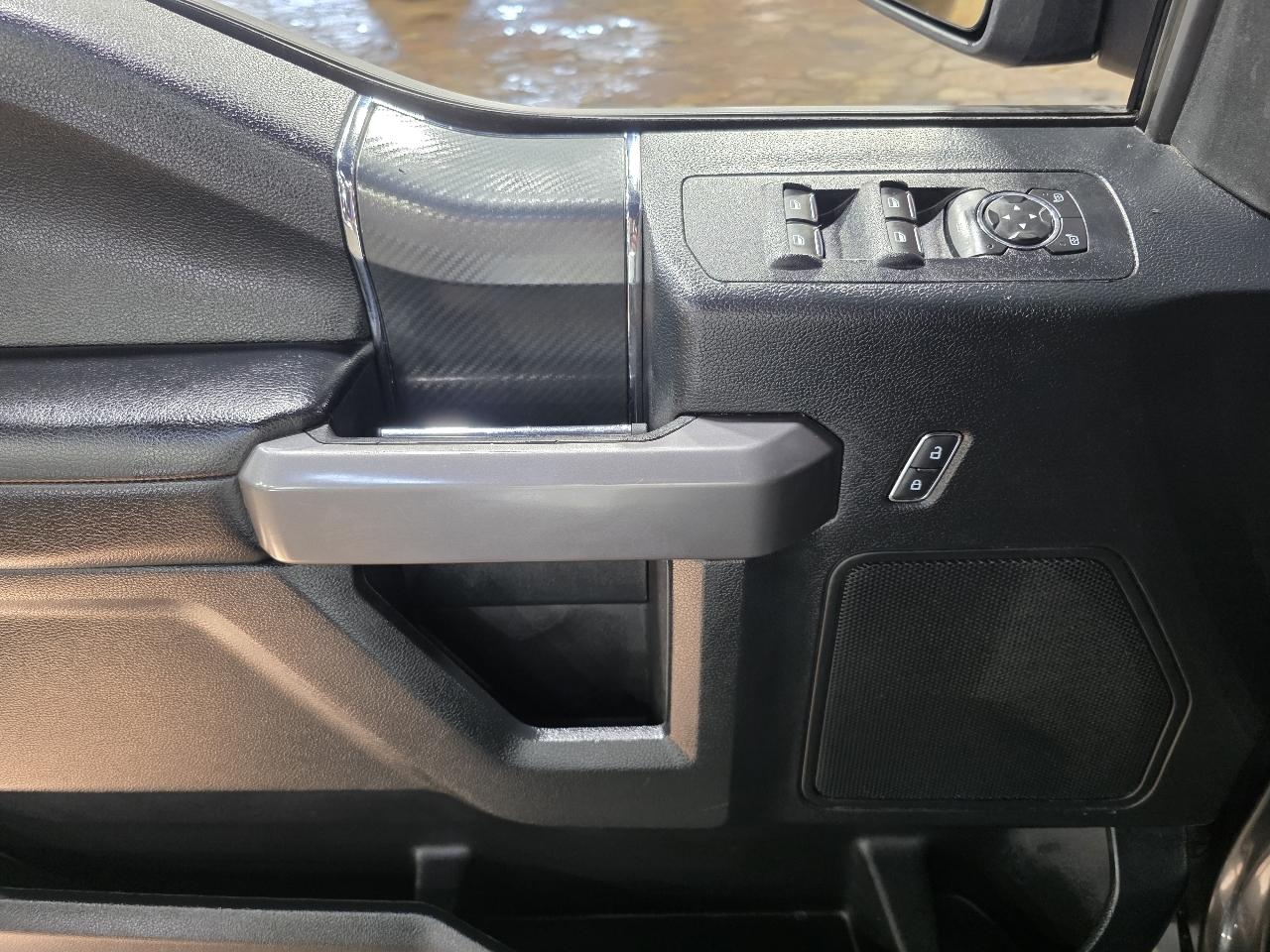 Ford F-150 2WD SuperCrew 157" XLT 2020