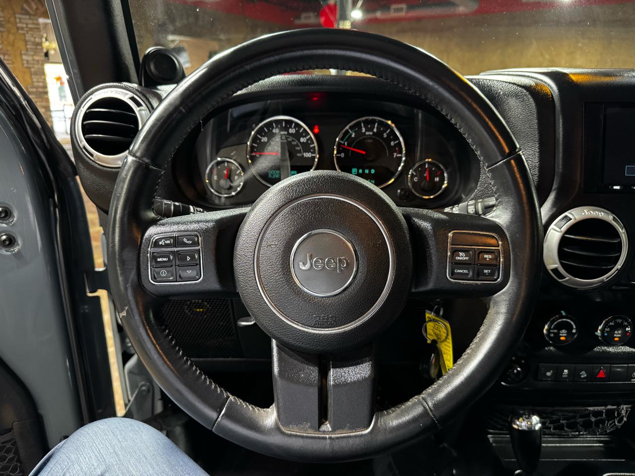 Jeep Wrangler Unlimited 4WD 4dr Rubicon 2014