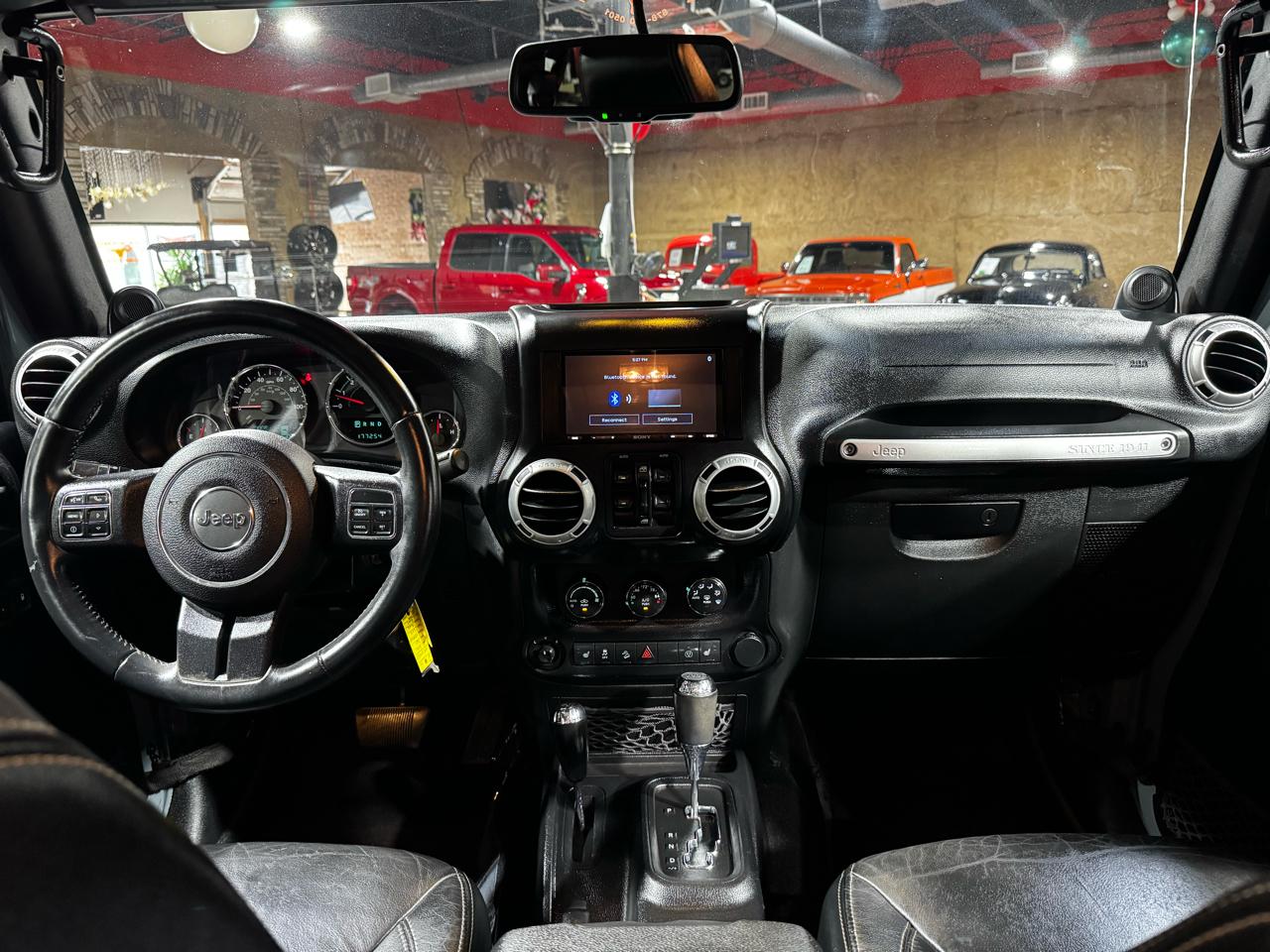 Jeep Wrangler Unlimited 4WD 4dr Rubicon 2014