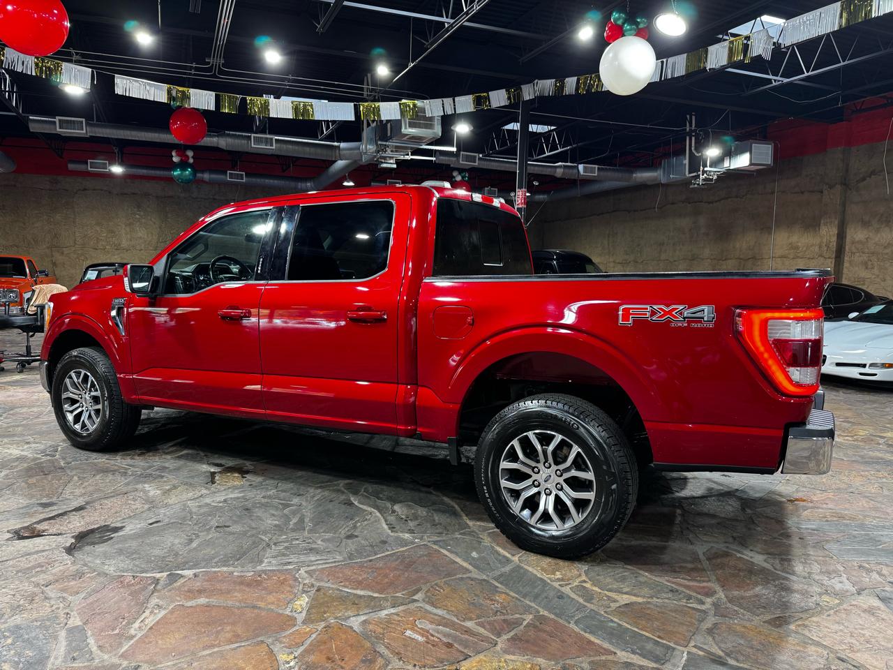 Ford F-150 Lariat SuperCrew 5.5-ft. Bed 4WD 2022