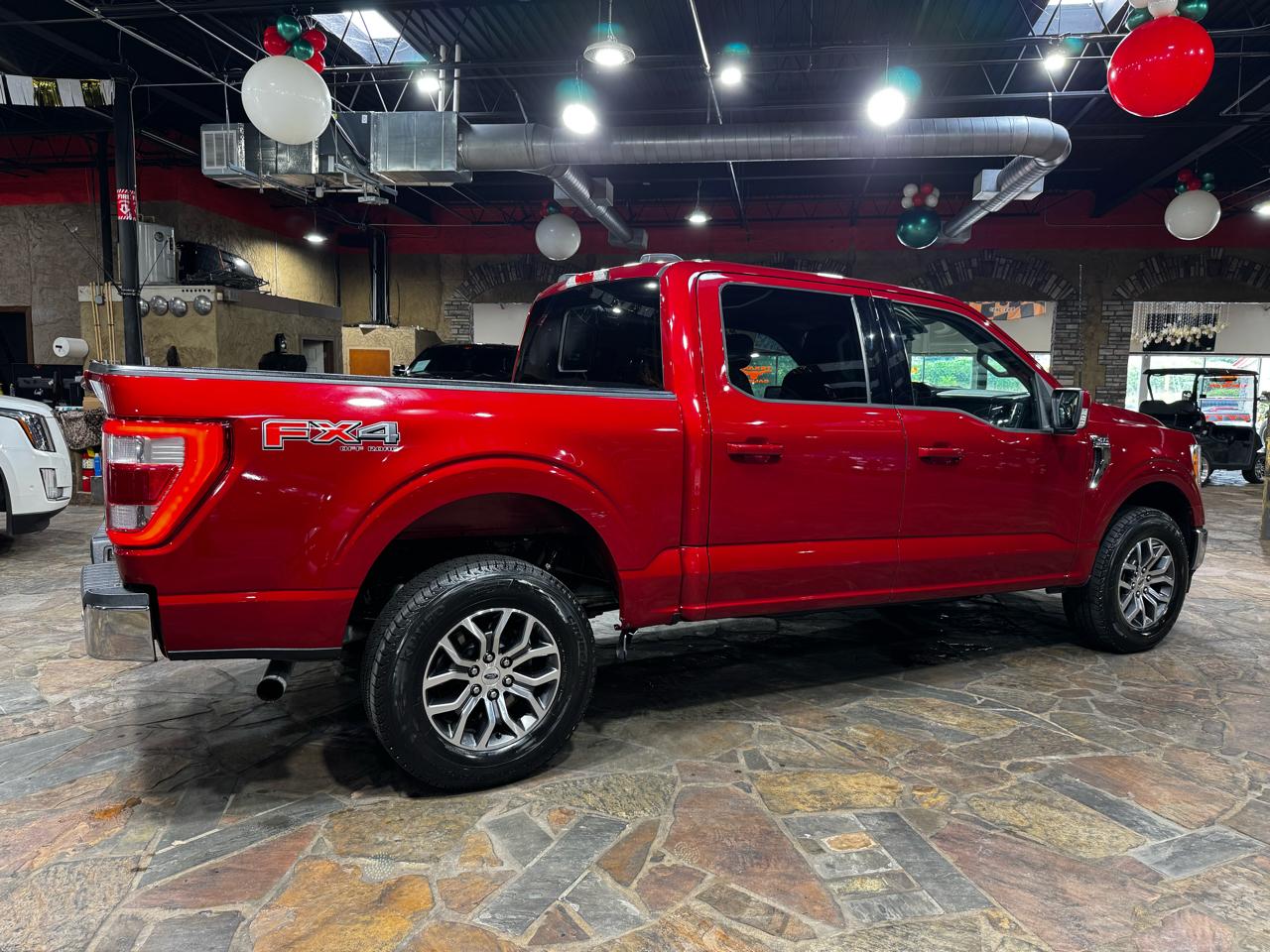 Ford F-150 Lariat SuperCrew 5.5-ft. Bed 4WD 2022