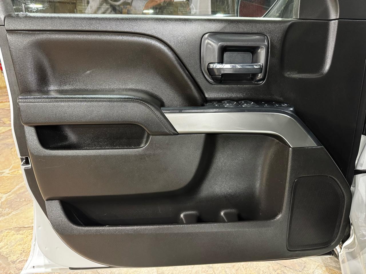 Chevrolet Silverado 1500 2WD Crew Cab 143.5" LT w/1LT 2018