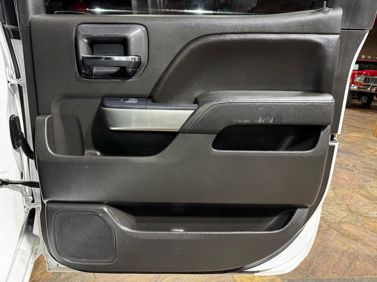 Chevrolet Silverado 1500 2WD Crew Cab 143.5" LT w/1LT 2018