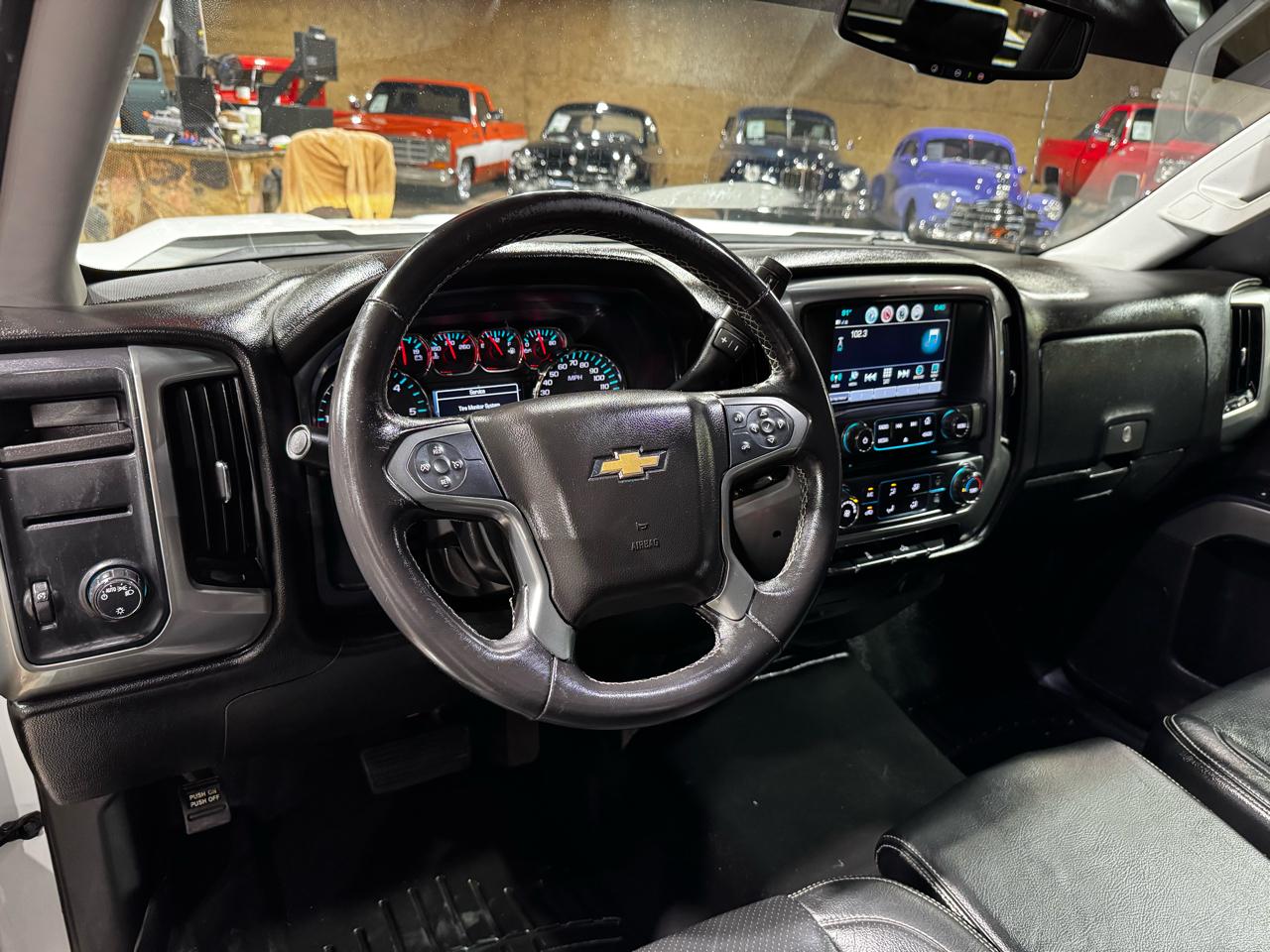 Chevrolet Silverado 1500 2WD Crew Cab 143.5" LT w/1LT 2018
