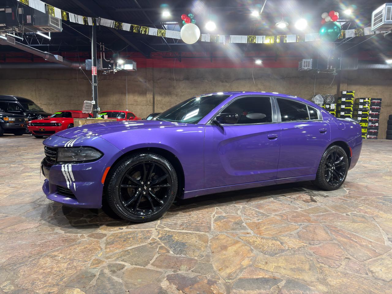 Dodge Charger SXT RWD 2018