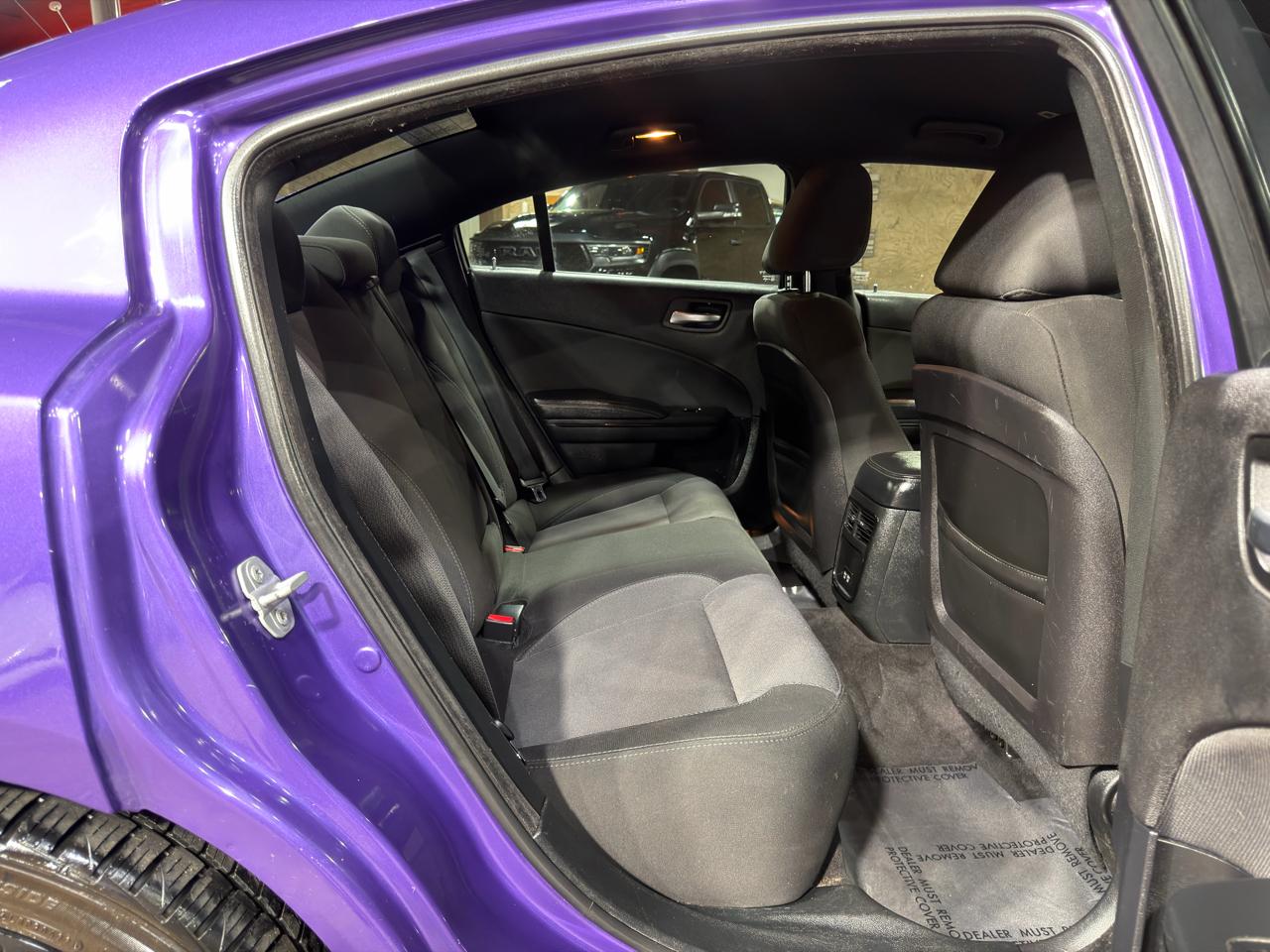 Dodge Charger SXT RWD 2018