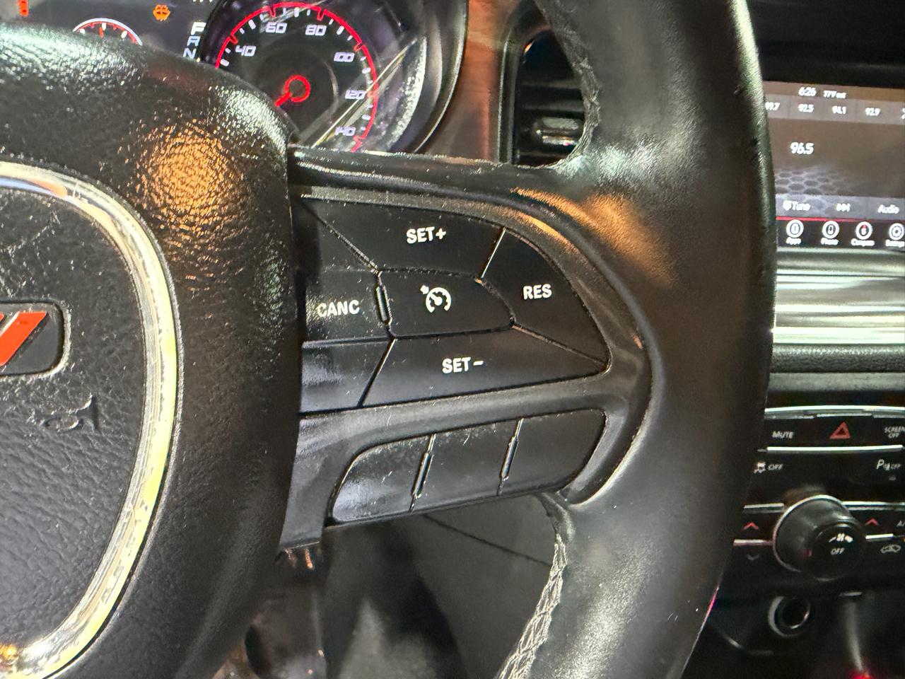 Dodge Charger SXT RWD 2018