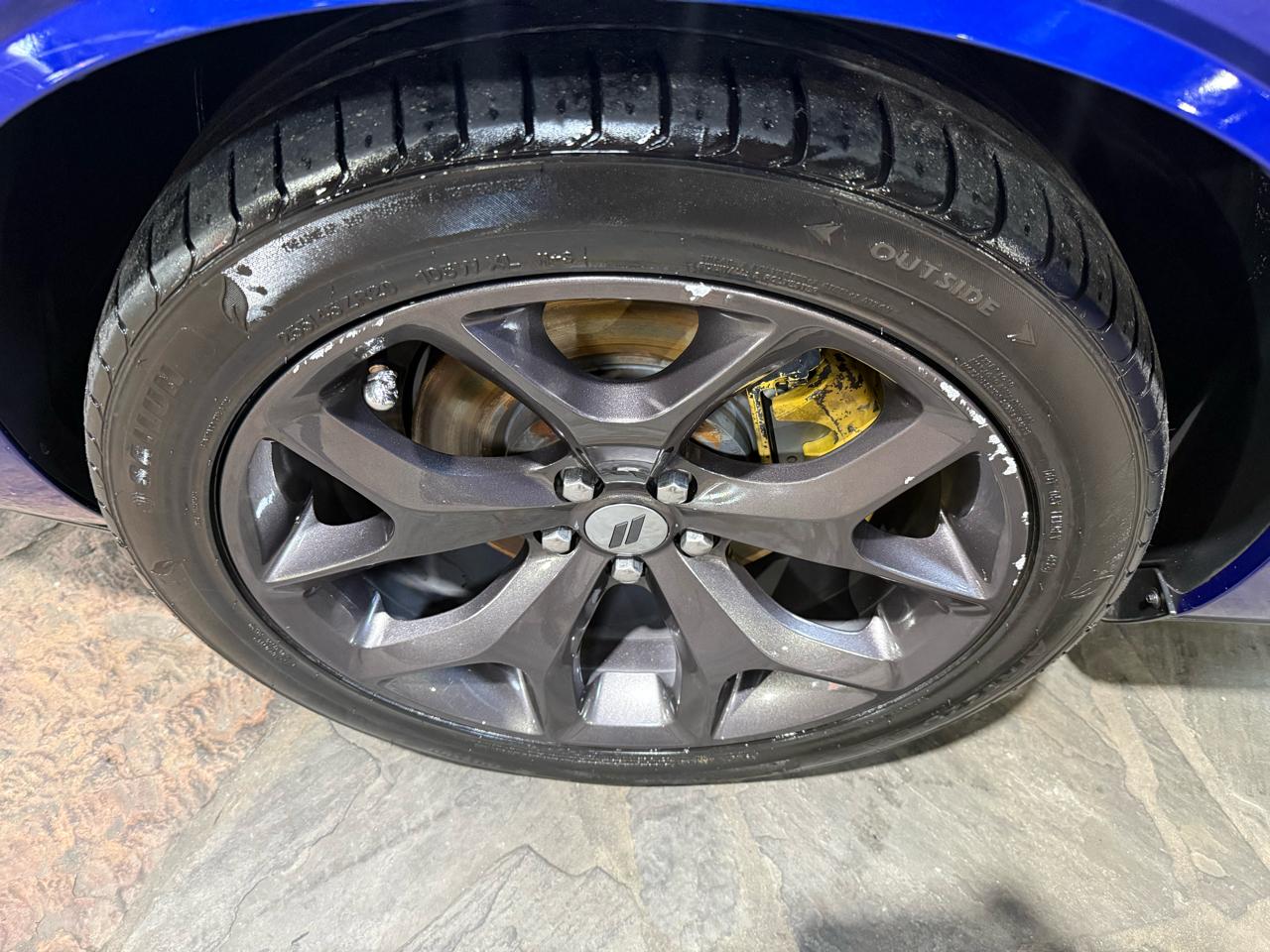 Dodge Challenger SXT Plus RWD 2018