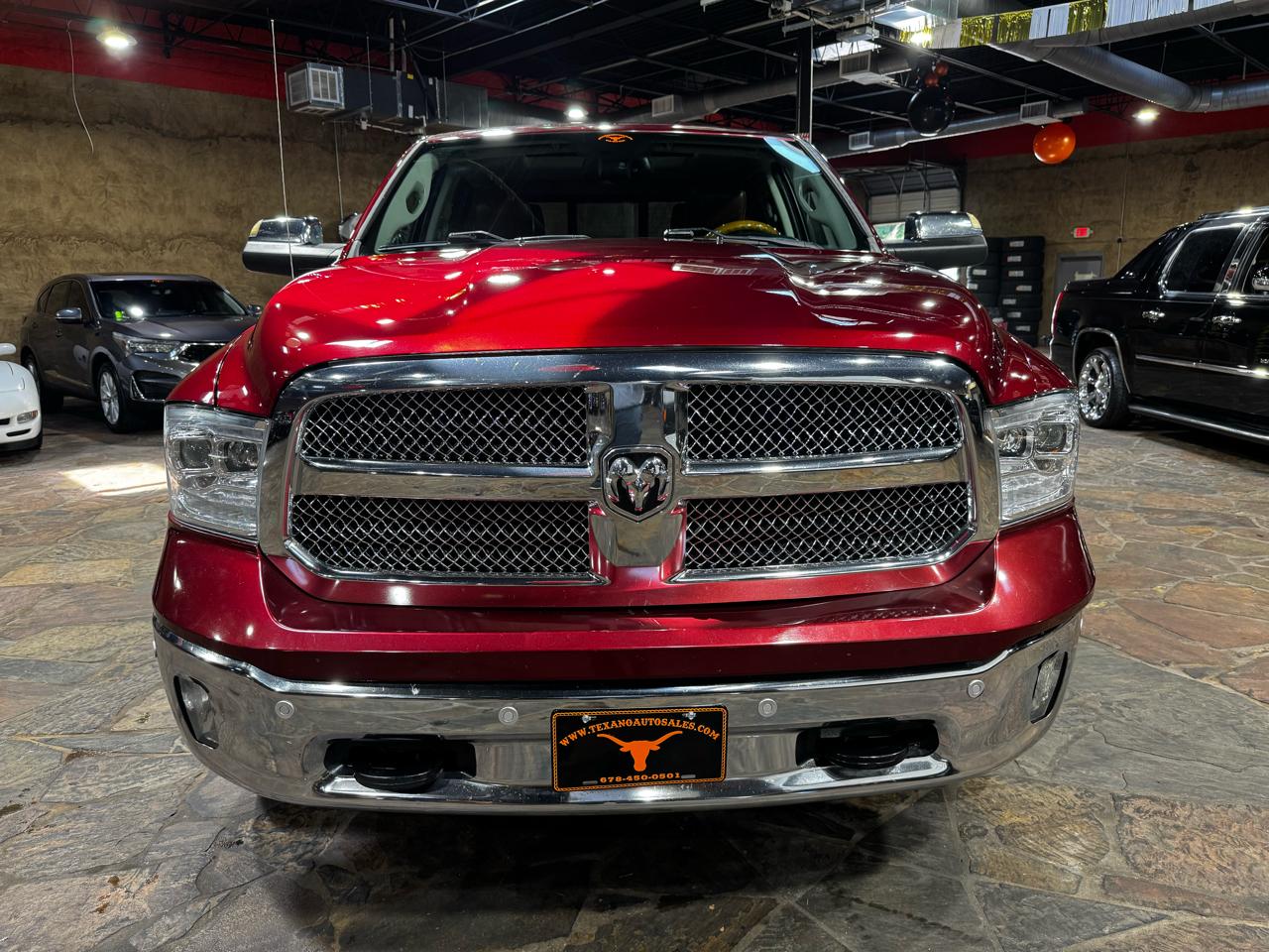 RAM 1500 4WD Crew Cab 140.5" Longhorn 2016