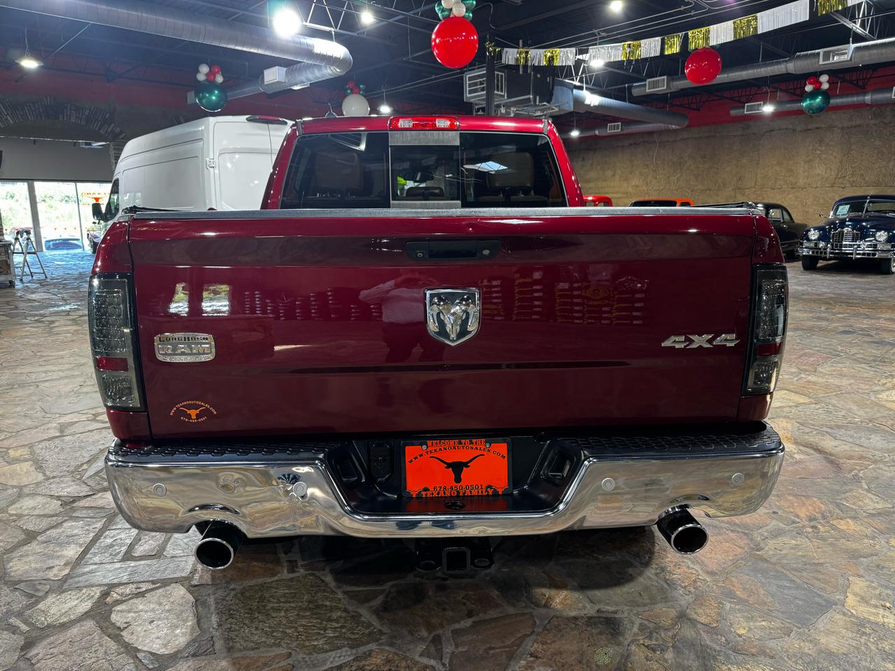RAM 1500 4WD Crew Cab 140.5" Longhorn 2016
