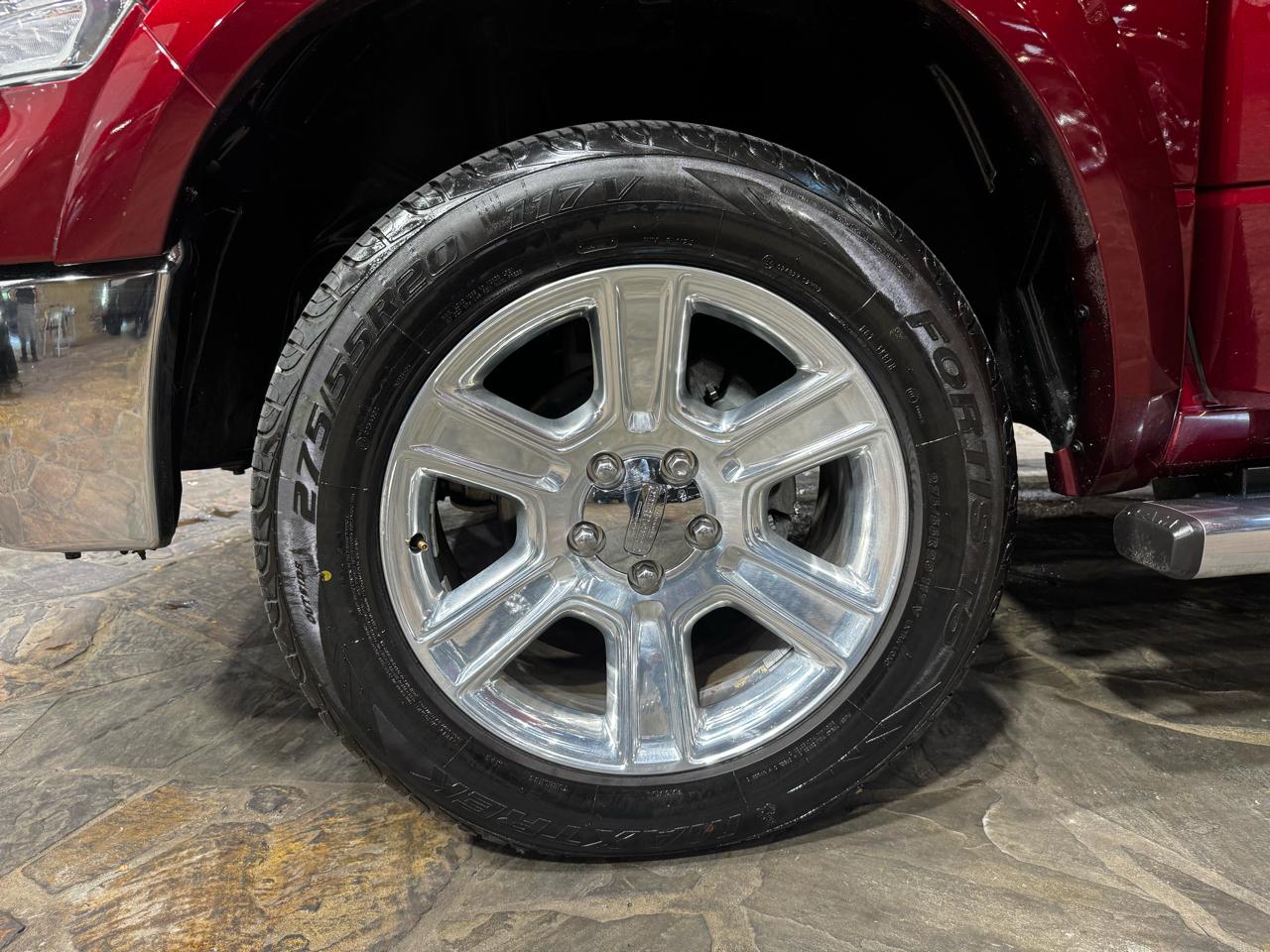RAM 1500 4WD Crew Cab 140.5" Longhorn 2016
