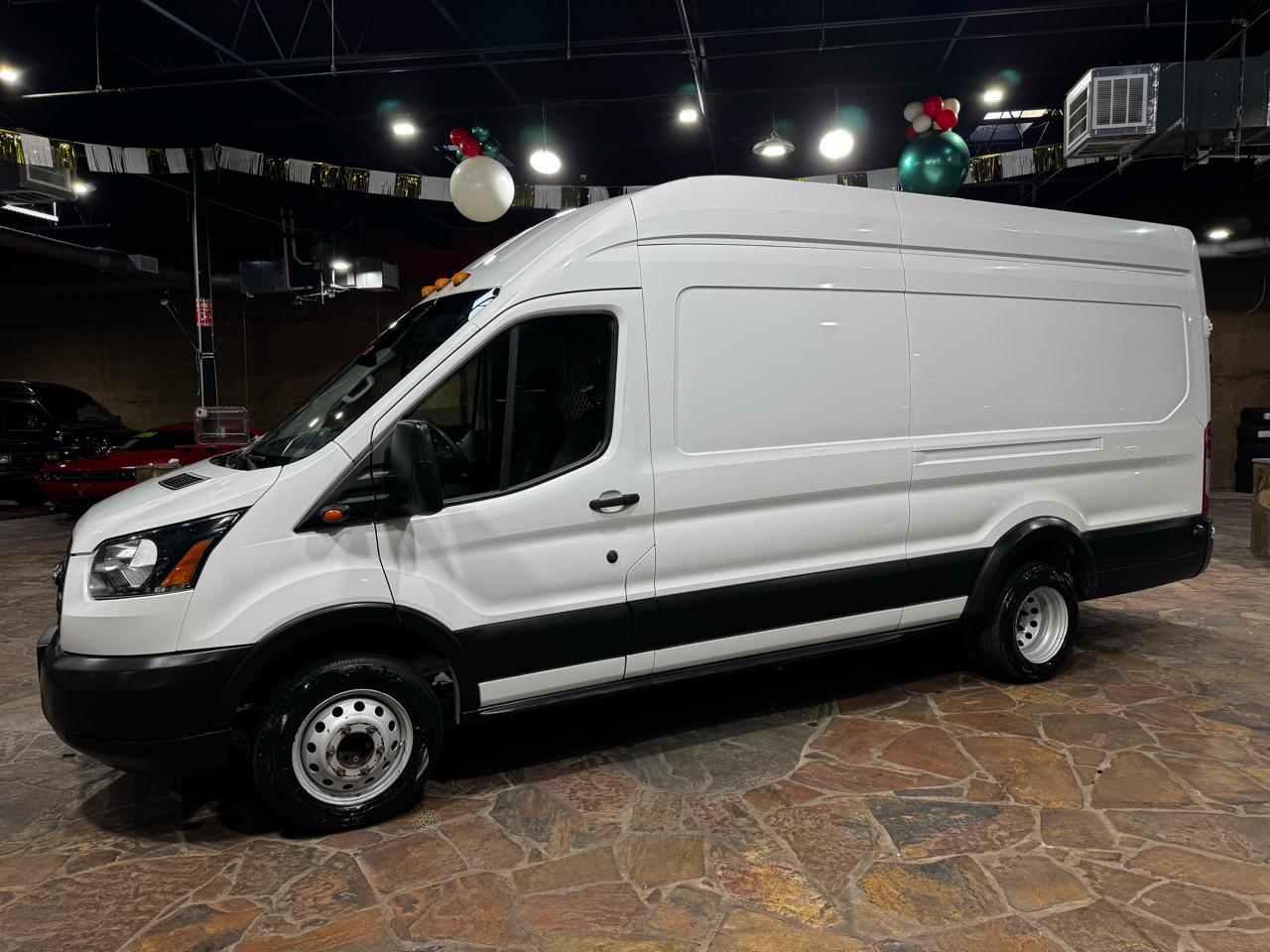 Ford Transit Van T-350 HD 148" EL Hi Rf 9950 GVWR Sliding RH Dr DRW 2019