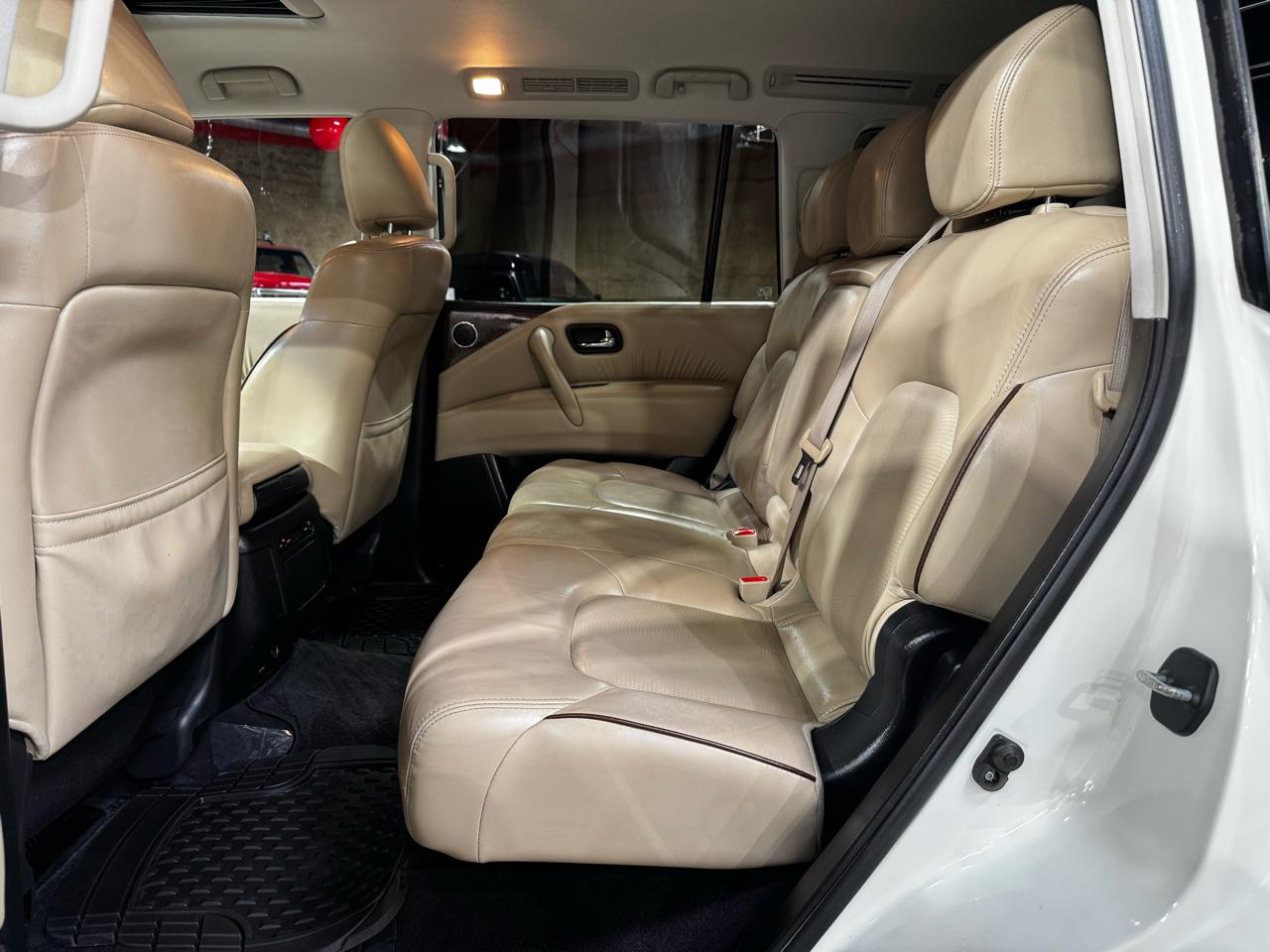 Nissan Armada 4x2 SL 2017