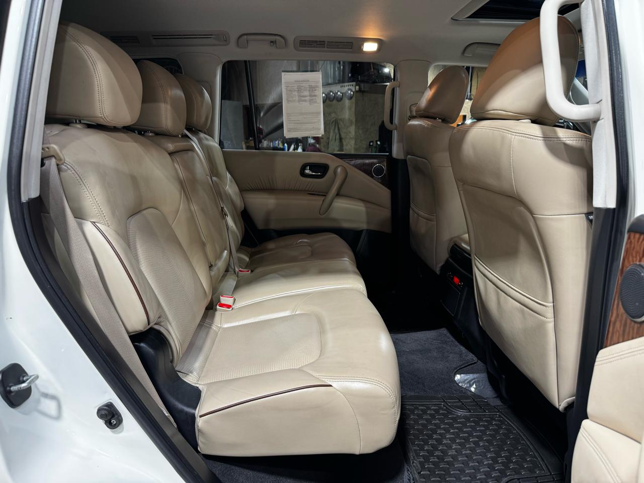 Nissan Armada 4x2 SL 2017