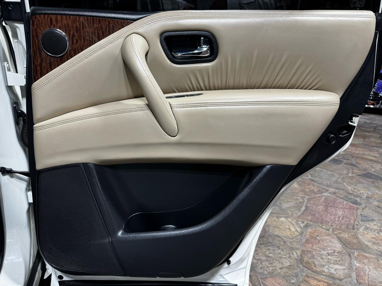 Nissan Armada 4x2 SL 2017