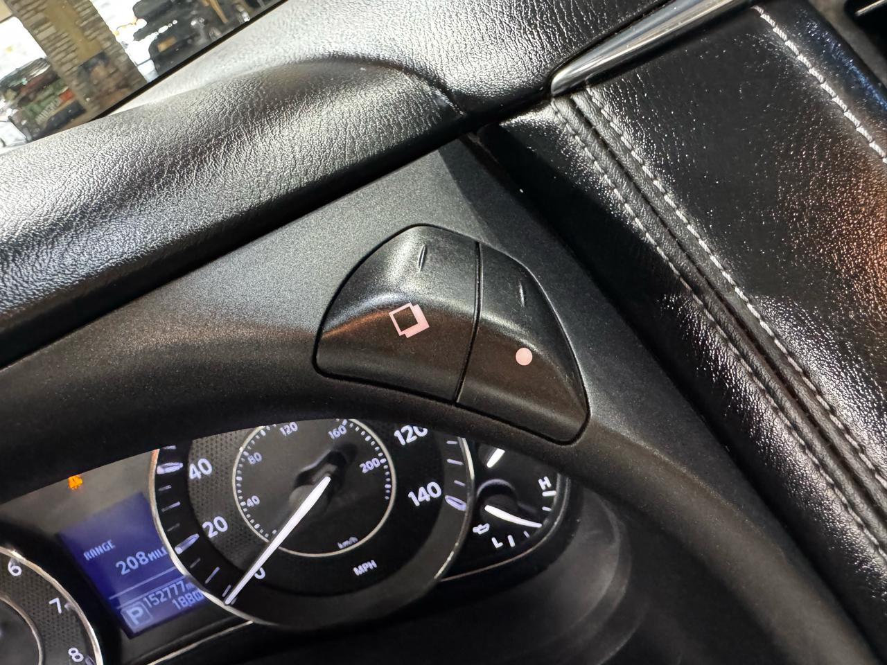 Nissan Armada 4x2 SL 2017