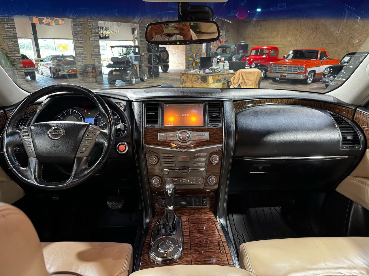 Nissan Armada 4x2 SL 2017