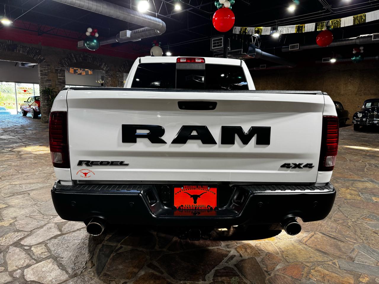 RAM 1500 2WD Crew Cab 140.5" Rebel 2016