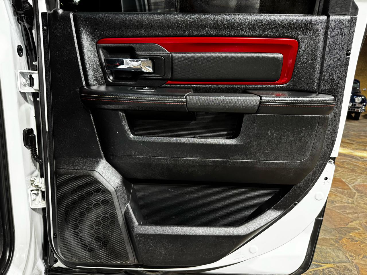 RAM 1500 2WD Crew Cab 140.5" Rebel 2016