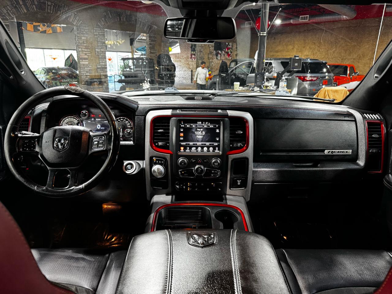 RAM 1500 2WD Crew Cab 140.5" Rebel 2016