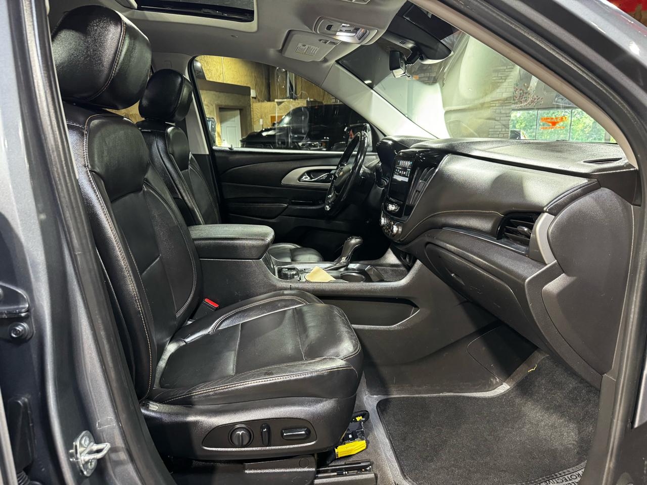 Chevrolet Traverse AWD 4dr LT Leather w/3LT 2019