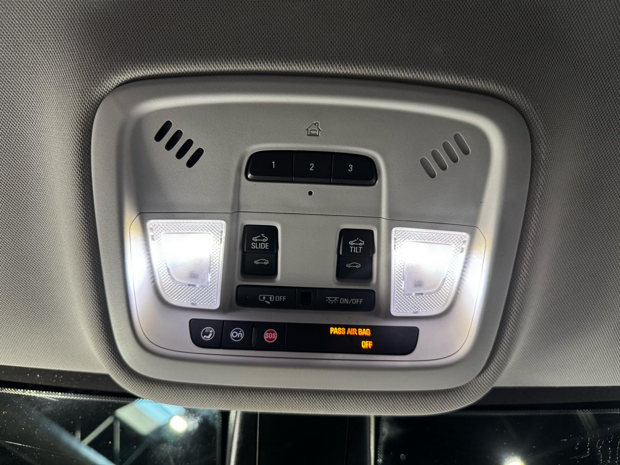 Chevrolet Traverse AWD 4dr LT Leather w/3LT 2019