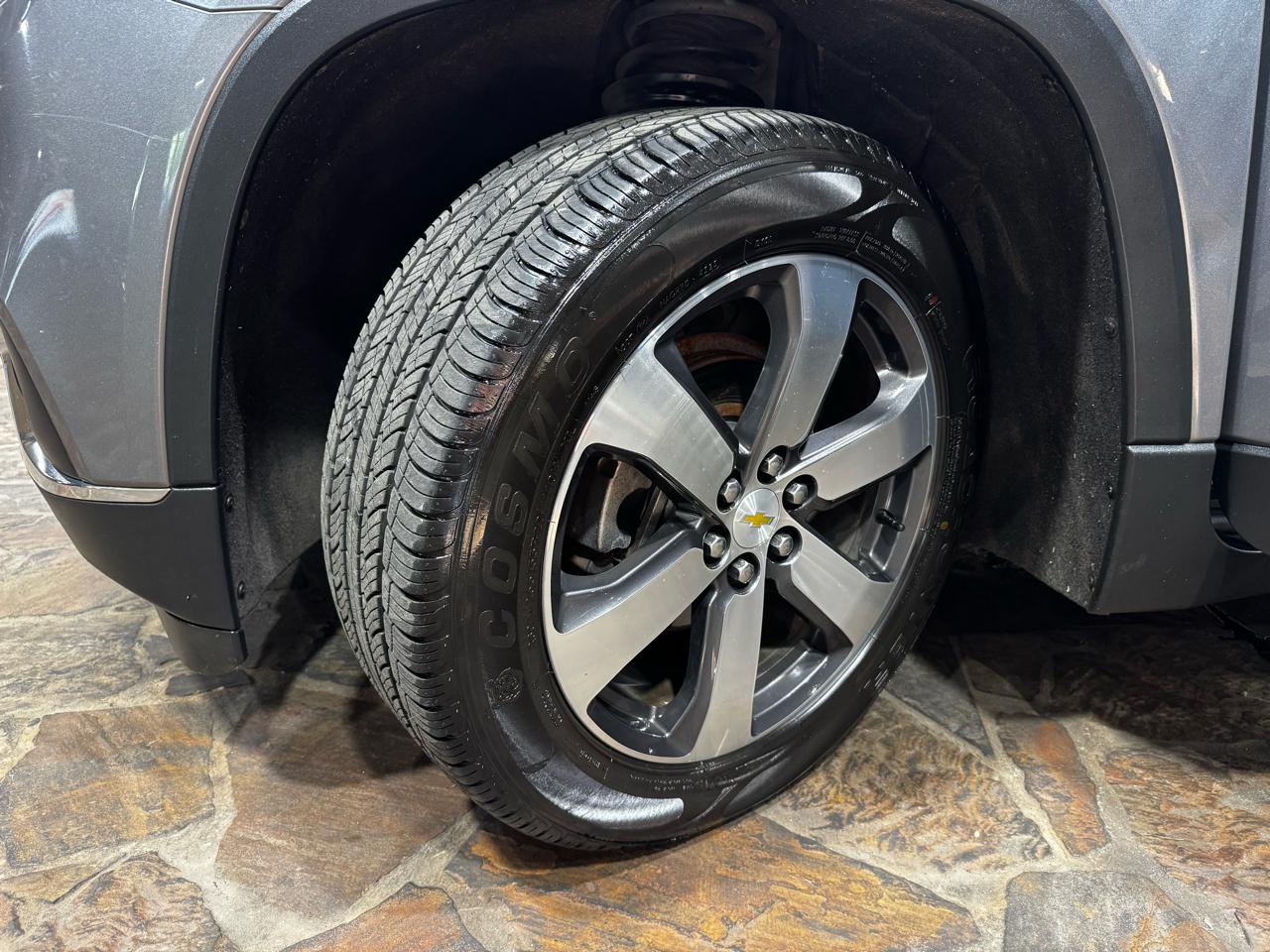 Chevrolet Traverse AWD 4dr LT Leather w/3LT 2019