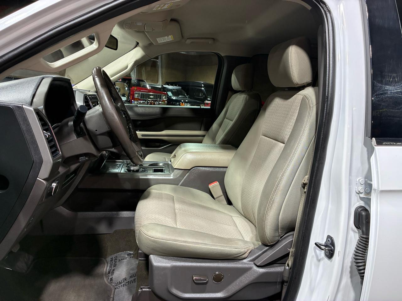 Ford Expedition Max XLT 4x2 2019
